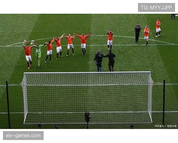 克洛普高压逼抢+快速反击战术奏效，球队状态回暖引关注