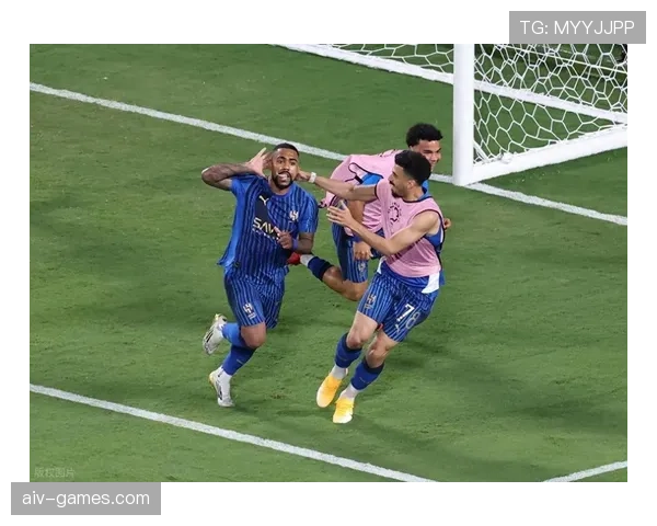 福登高效破门助球队逆转取胜 福登高效破门助球队逆转取胜