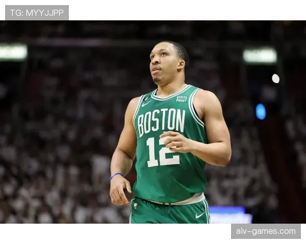 格兰特·威廉姆斯无球牵制力提升，拉开空间改变进攻结构